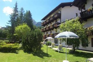 Residence Astoria La Villa  Zewnętrze zdjęcie